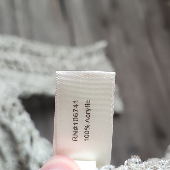 Boston Proper Daring Crochet Sweater in Light Beige - Picture 8 of 9